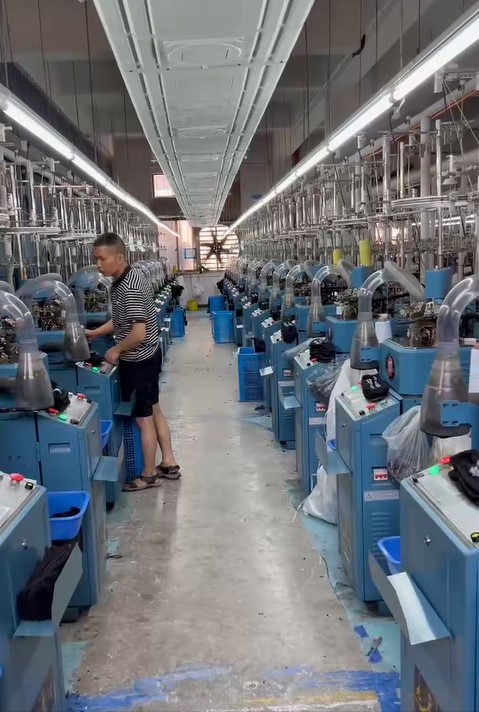 Zhuji Yunmao Clothing Co., Ltd